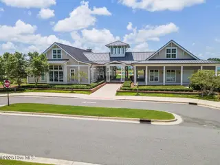 911 Everlong Lane, Wilmington, NC 28412 — 3-bedroom townhome in Riverlights, Wilmington, NC, photo 16 of 31: Lakehouse 2