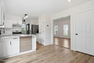 949 Teakwood Drive, Greenville, NC 27834 – photo 23: 34-web-or-mls-IMG_0044