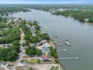 915 Chadwick Shores Drive, Sneads Ferry, NC 28460 – photo 19