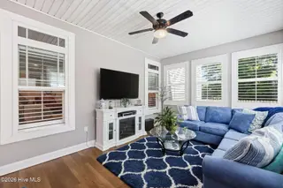 101 Balboa Court, New Bern, NC 28560 – photo 21: 35-web-or-mls-0C0A6742