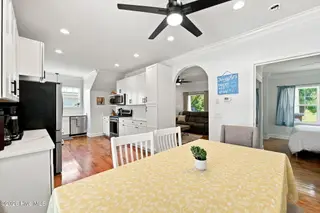 1422 Park Avenue, New Bern, NC 28560 – photo 17: 32-web-or-mls-DSC_5210_edit