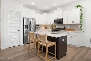 48 Merrifield Lane, Garner, NC 27529 — 4-bedroom home in Annandale, Garner, NC, photo 10 of 38