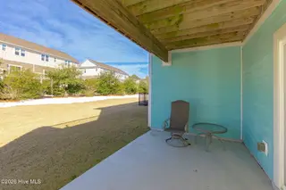 123 Whimbrel Way, Beaufort, NC 28516 – photo 10: Main Floor Covered Patio