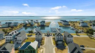 216 Colleton Square, Newport, NC 28570 – photo 9: 21620250113232418079724000000-o