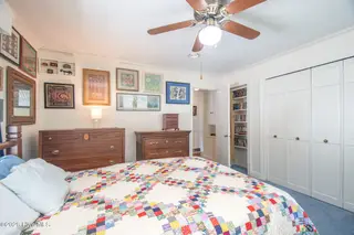123 Crescent Drive, Beaufort, NC 28516 – photo 17: Principle bedroom