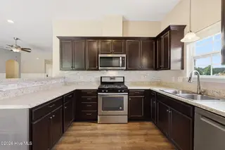 101 Trellis Lane, Vanceboro, NC 28586 – photo 15: 15-web-or-mls-0C0A1473_edit