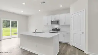 1001 Misty Creek Drive, Aberdeen, NC 28315 – photo 5: Kitchen