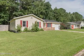 512 Walnut Drive, Jacksonville, NC 28540 – photo 3: 3FRONT