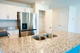 2109 Gracie Lane, Carthage, NC 28327 – photo 5: att.0ogtVPSYEYRSUORR0h6NcgwBDXcPtG5w3O6F