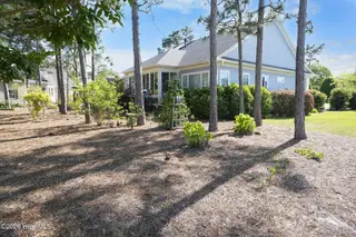 2690 Morningdale Drive, Southport, NC 28461 — 4-bedroom home in St James, Southport, NC, photo 5 of 72: 2690MorningdaleDr-34_