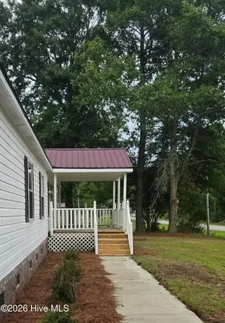 138 River Oaks Drive, Stella, NC 28582 – photo 2: 1000018055