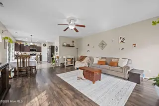 118 Cypress Manor Court, Jacksonville, NC 28540 – photo 19: 32-web-or-mls-_RAD8407