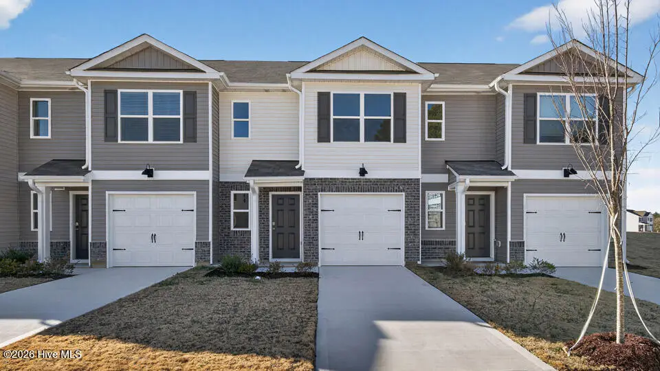 234 Maddox Drive, Aberdeen, NC 28315 – photo 1 of 31: Pearson A4