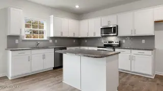1025 Misty Creek Drive, Aberdeen, NC 28315 – photo 12: Kitchen
