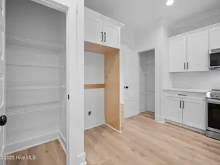 293 E Ivybridge Drive, Hubert, NC 28539 – photo 17: Kitchen