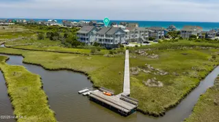 128 Sea Oaks Court, North Topsail Beach, NC 28460 – photo 4