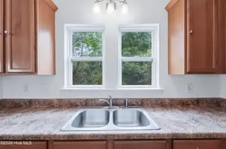 103 Forsythia Court, Jacksonville, NC 28546 — 3-bedroom home in Aragona Village, Jacksonville, NC, photo 21 of 48: DSC03318