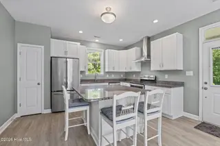 125 Neptune Lane, Beaufort, NC 28516 – photo 12: 12-web-or-mls-1S3A3435