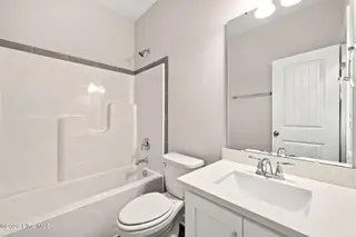 964 Rialto Lane, Ayden, NC 28513 – photo 9: 14-web-or-mls-BLS_0106_edit
