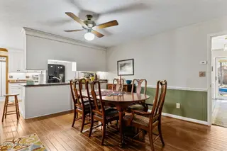 205 W Hedgelawn Way, Southern Pines, NC 28387 – photo 10: h19
