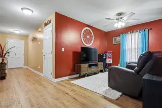 702 N Saratoga Street, Stantonsburg, NC 27883 – photo 6: 006_file_603