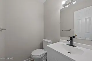 106 Ronny Court, Jacksonville, NC 28546 — 3-bedroom home in Brynn Marr, Jacksonville, NC, photo 15 of 47: 42-web-or-mls-_RAD1015