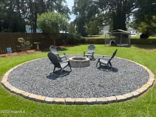 209 Nancy Street, Lake Waccamaw, NC 28450 – photo 22: IMG_6545