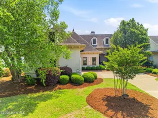 1329 S Moorings Drive, Wilmington, NC 28405 — 4-bedroom home in Landfall, Wilmington, NC, photo 2 of 43: 002_1329_south_moorings_drive-2_180