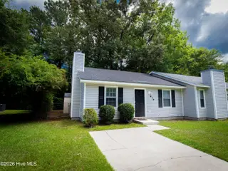 414 Cedar Creek Drive, Jacksonville, NC 28540 – photo 2