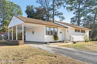 532 Oak Lane, Jacksonville, NC 28540 – photo 2: DSC09883