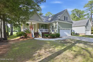 1013 Barkentine Drive, New Bern, NC 28560 – photo 8: Exterior
