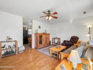 139 Bayberry Road, Newport, NC 28570 – photo 6: Living room