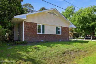 1851 Burgaw Highway, Jacksonville, NC 28540 – photo 3: 46-web-or-mls-1851 Burgaw Hwy 105