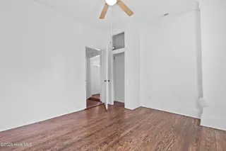 609 N 10th Street, Wilmington, NC 28401 — 4-bedroom home in Brooklyn, Wilmington, NC, photo 21 of 34: Family Room (1)