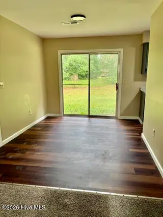 1316 Manchester Road, Kinston, NC 28504 – photo 11: IMG_2522