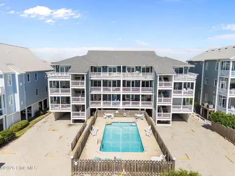 1308 Carolina Beach Avenue N Apt 3c, Carolina Beach
