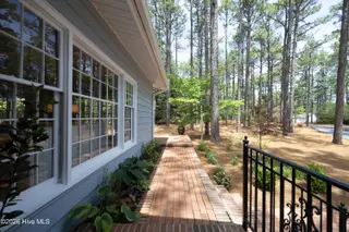 45 Huntington Valley Drive, Pinehurst, NC 28374 – photo 7: 09FrontWalkway