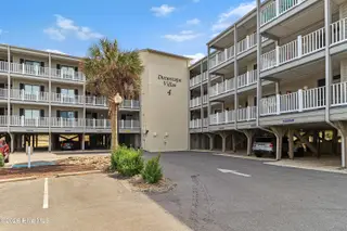 2111 W Ft Macon Road 248 Dunescape, Atlantic Beach, NC 28512 – photo 10: Dunescape Villas, building 4