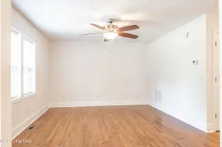 540 W Connecticut Avenue, Southern Pines, NC 28387 – photo 10: DSC01714