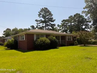 1702 Clark Avenue, New Bern, NC 28560 – photo 2: Brick Home
