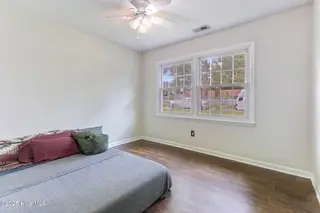801 Brynn Marr Road, Jacksonville, NC 28546 – photo 15: 16-web-or-mls-IMG_9960RE