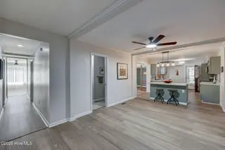 1102 Adelaide Drive, Wilmington, NC 28412 — 4-bedroom home in Hanover Heights, Wilmington, NC, photo 9 of 43: 1102AdelaideDrive(21)