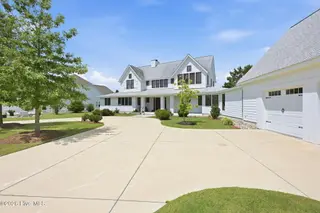 4030 Reunion Pointe Lane, New Bern, NC 28562 – photo 4: 3-web-or-mls-DSC_2485