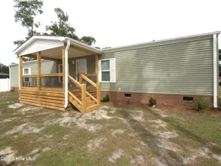 3104 Gill Net Avenue SW, Supply, NC 28462 — 3-bedroom manufactured home in Windy Pt Park A-k, Supply, NC, photo 1 of 43: IMG_9783