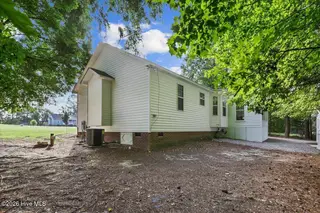 618 Lockwood Drive, Clayton, NC 27527 – photo 13: 08-618 Lockwood Dr-8