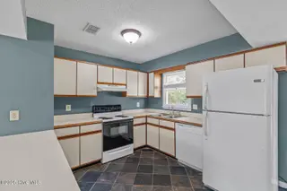 126 Broadleaf Drive, Jacksonville, NC 28546 – photo 16: 16