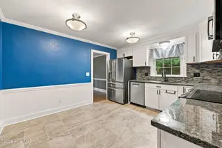 201 Evanswood Drive, Greenville, NC 27858 – photo 23: 33-web-or-mls-IMG_6127