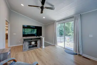 5107 White Oak Drive, Trent Woods, NC 28562 – photo 13: Secondary Living Room