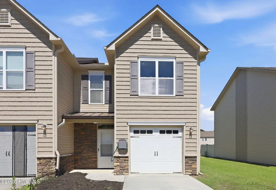 211 Boyington Place Road, Midway Park, NC 28544 – photo 1 of 44