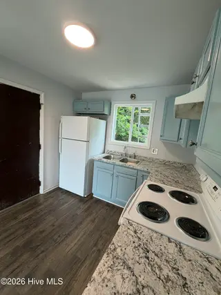 1015 Queen Street, Wilmington, NC 28401 – photo 6